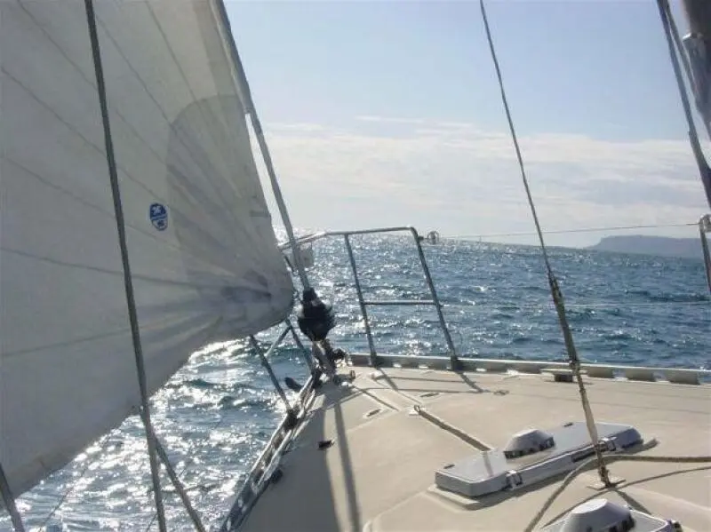 MINI-62 engine mounted in First 42 pleasure boat — изображение 2