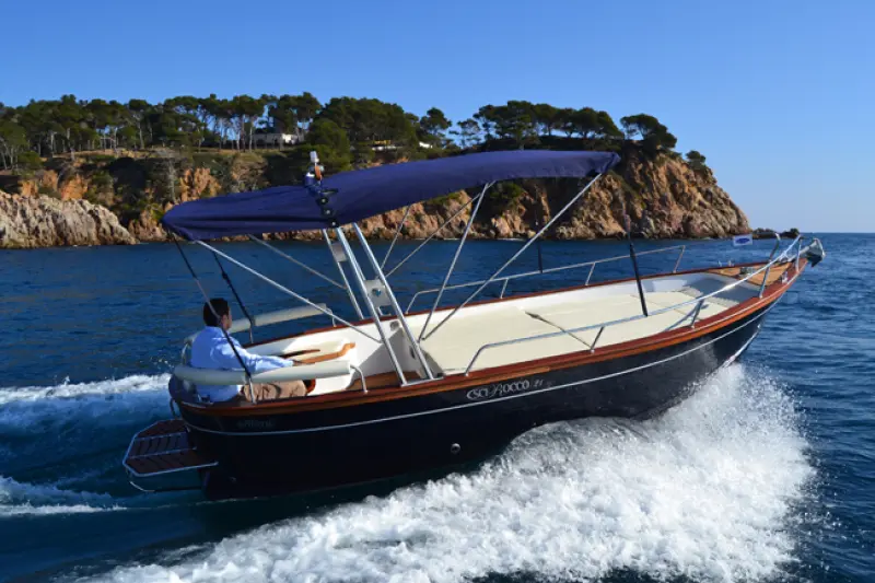 Solé MINI-55 engine mounted on Scirocco 21 boat — изображение 2
