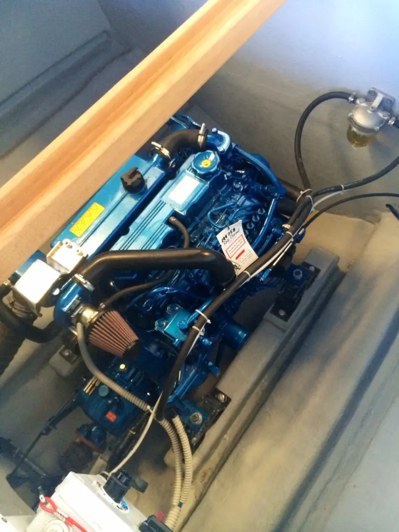 Solé MINI-55 engine mounted on Scirocco 21 boat — изображение 6