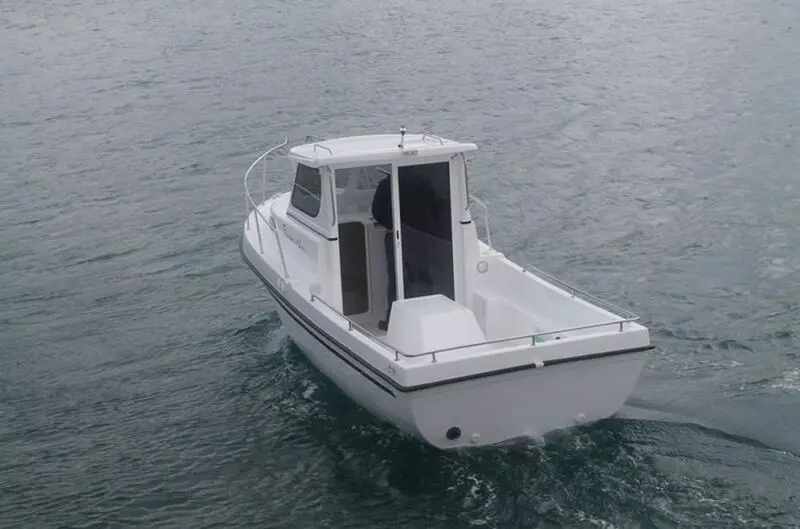 MINI-44 engine mounted in Fibramar Classic 595 pleasure boat — изображение 3