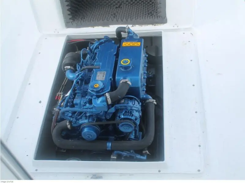 MINI-44 engine mounted in Fibramar Classic 595 pleasure boat — изображение 5