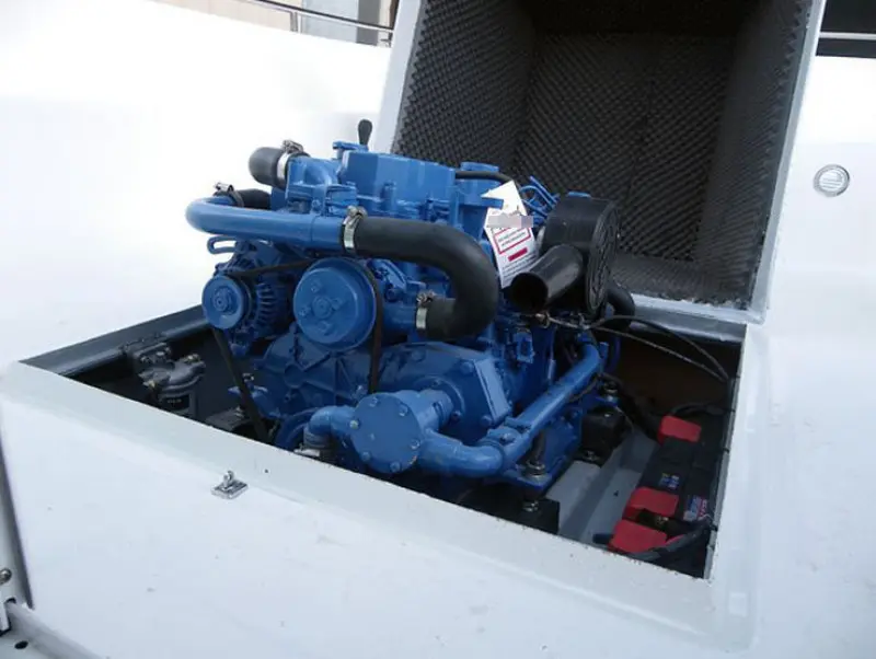 MINI-62 engine mounted in Fibramar Classic 595 pleasure boat — изображение 5