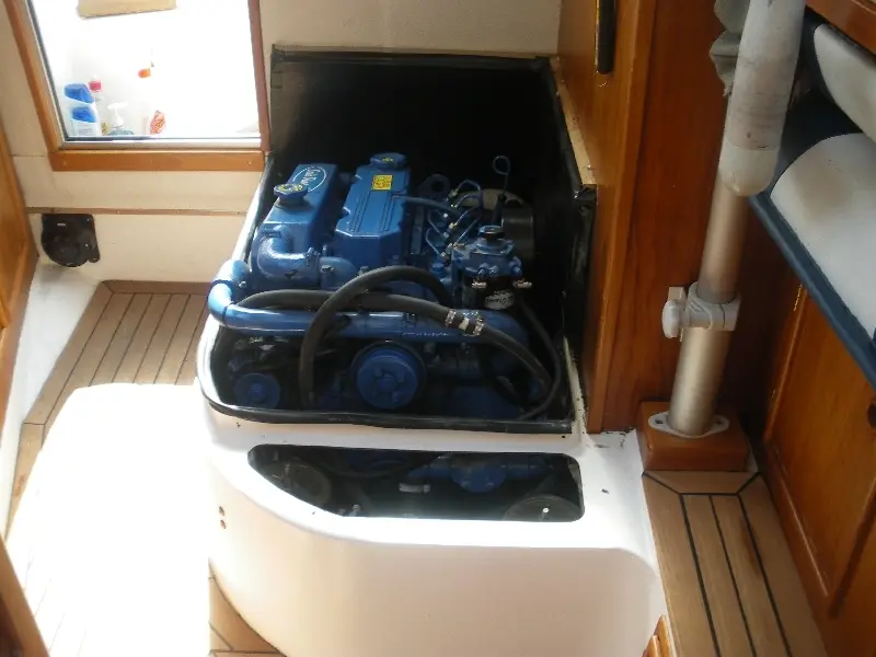 MINI-62 marine engine mounted in Seiskari 242 CC Evo boat — изображение 6