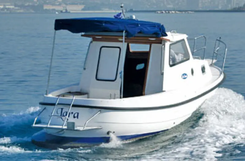 MINI-62 engine mounted in Super Galeb 675 pleasure boat — изображение 3