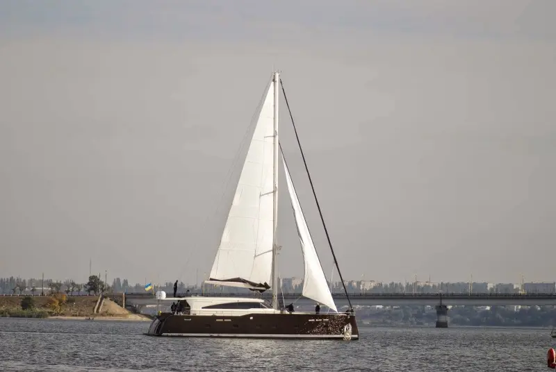 SDZ-205 Solé engine installed in the luxury sailboat Unity 75 — изображение 2