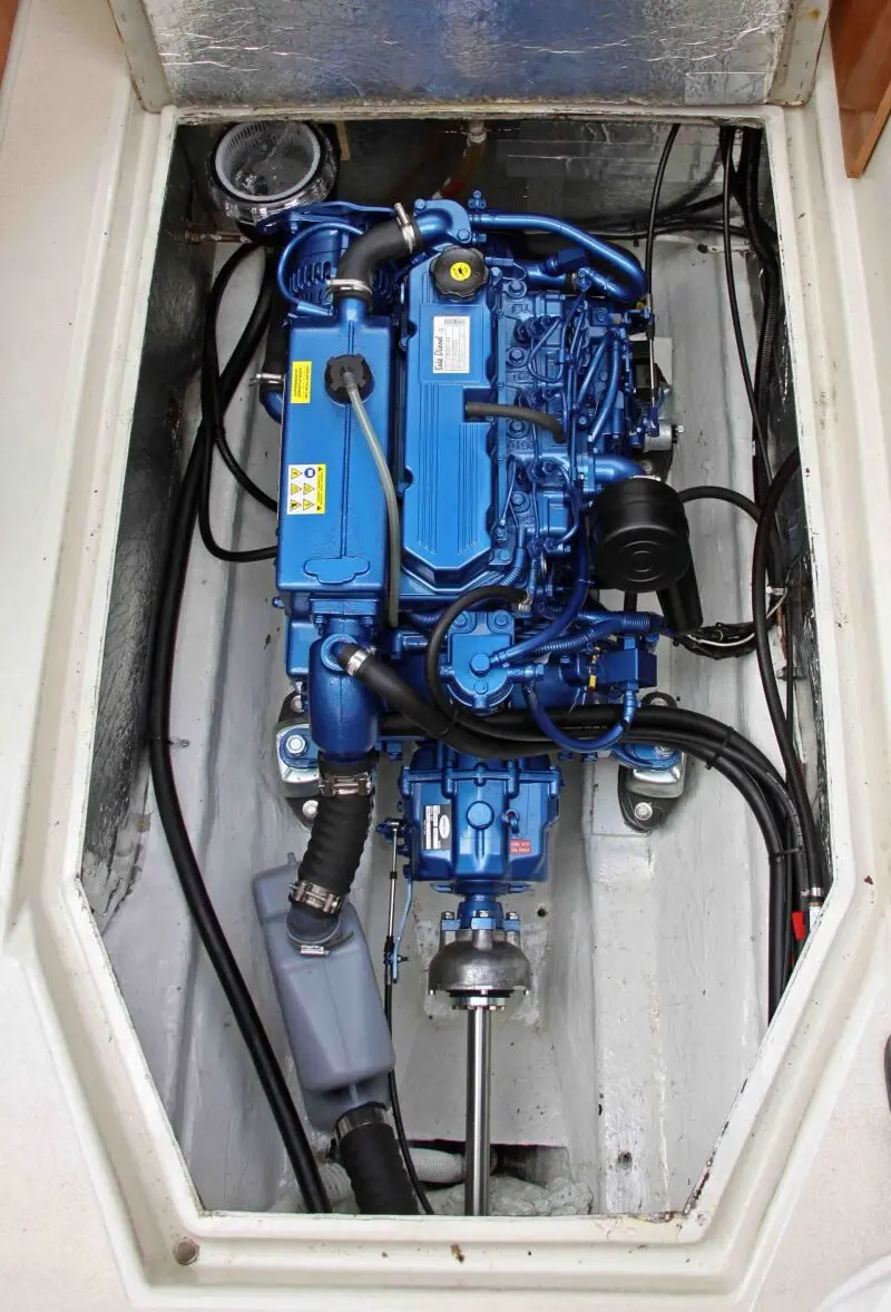 Repowering vessel Saga 27 with a Solé MINI-44 engine — изображение 4