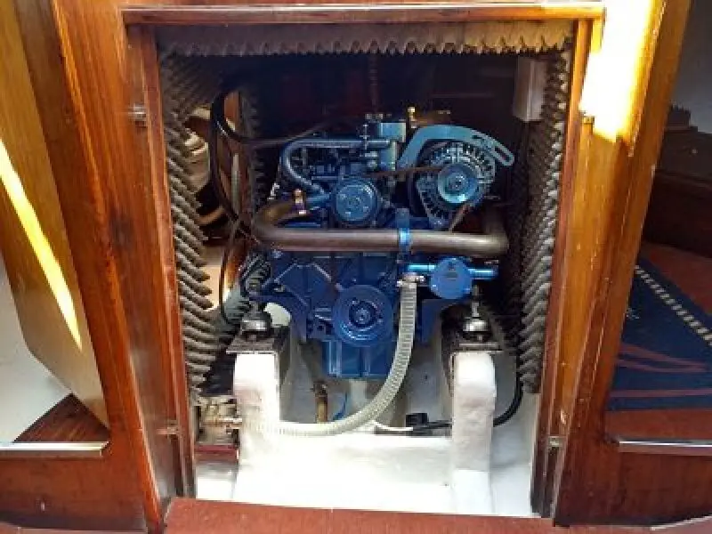 Sailboat repowering with Solé MINI-33 engine - Image 6