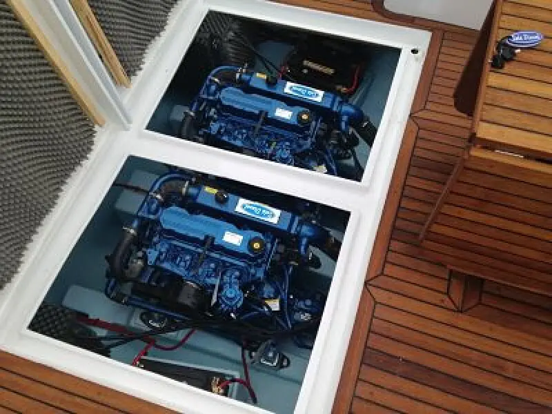 MINI-62 engine mounted in Llaut pleasure boat — изображение 5