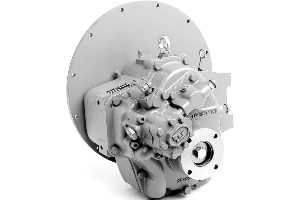 soleadvance-hydraulic-gearbox-technodrive-tm170-for-marine-engine