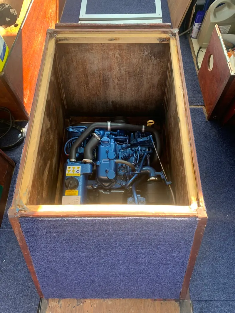 Repowering of a RISOR 23 vessel with the MINI-17 — изображение 8