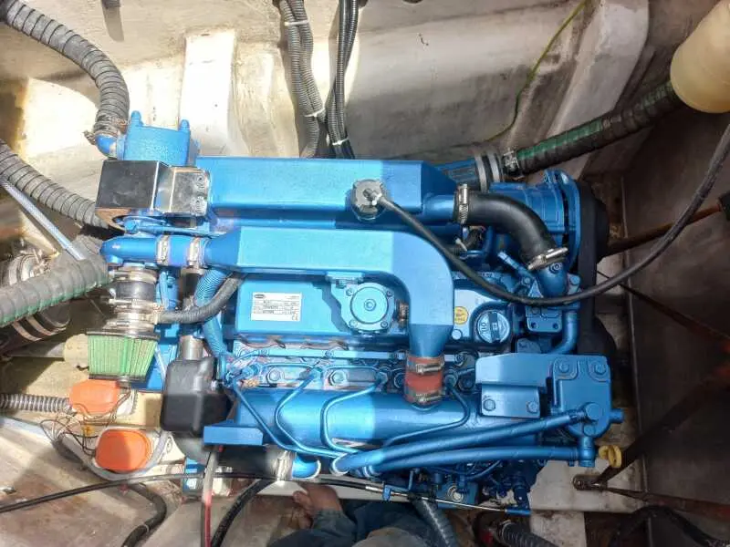 Equipping a semi-submarine with SK-60 engine and 4 GSCH genset — изображение 4