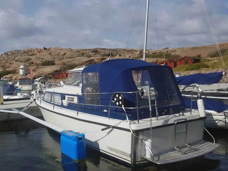 Change of engine on the vessel Nimbus 24 with a Solé MINI-44 — изображение 3